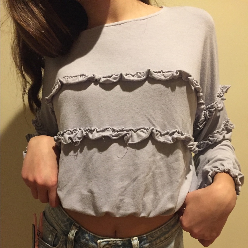 Violet soft ruffled fairy tale top! 🧚‍♀️